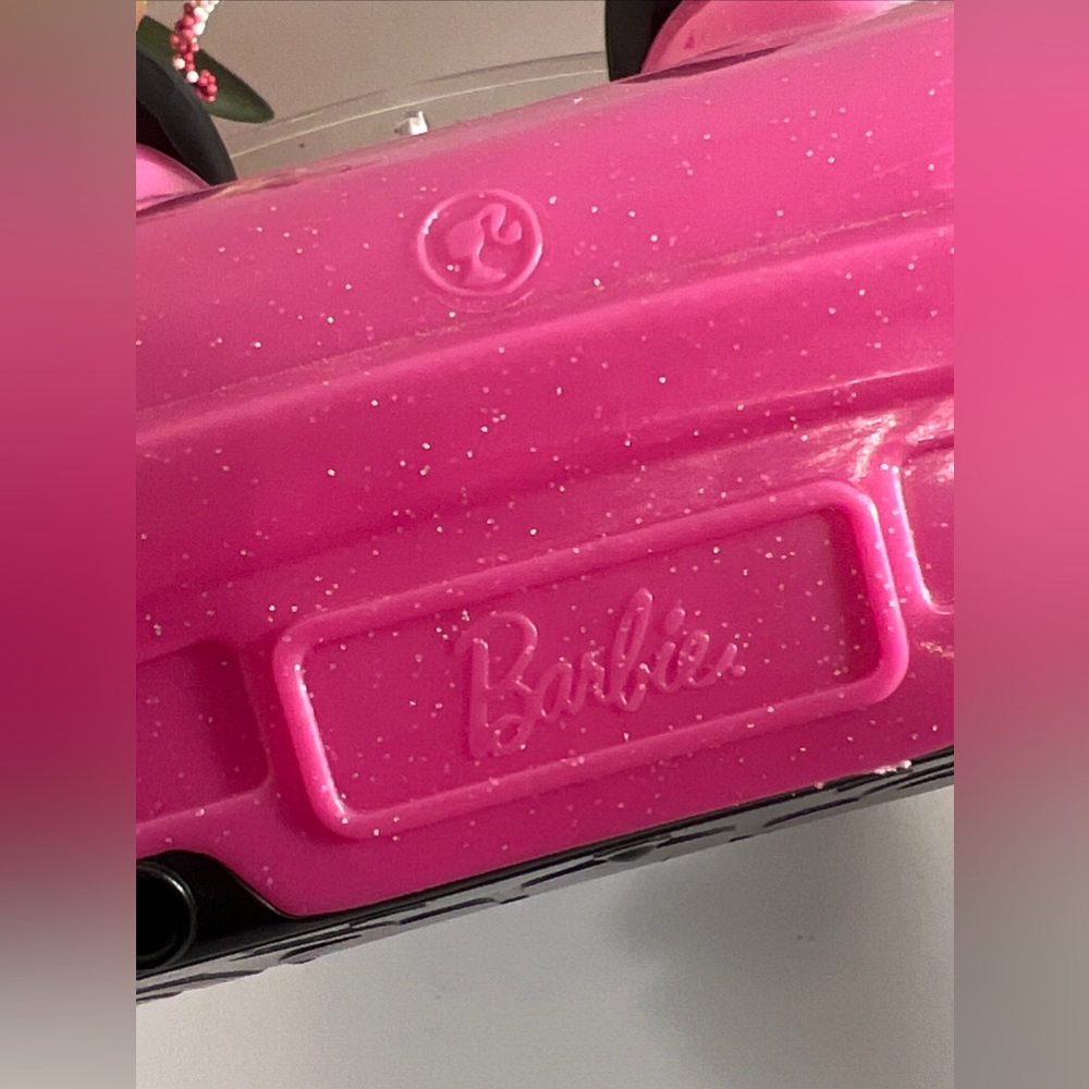 A Lot Of 2 Barbie Items 2014 mattel battery operated horse 2013 Barbie Pink Car - Picture 15 of 15